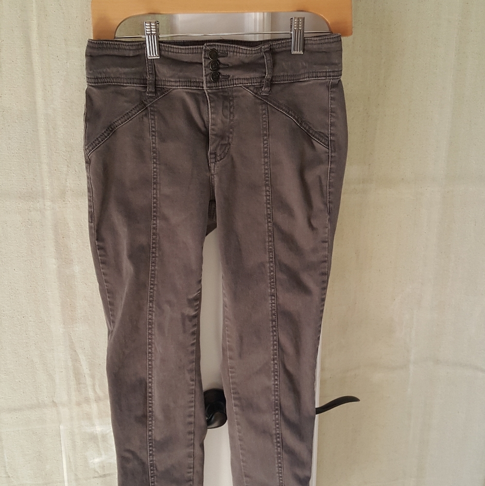 Tan/grey pants